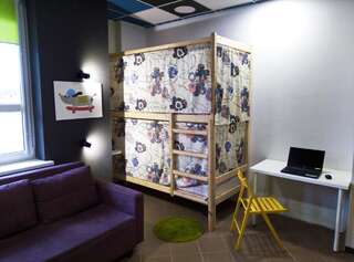Хостелы Flatcom Hostel Минск Кровать в общем 6-местном номере для мужчин и женщин-2